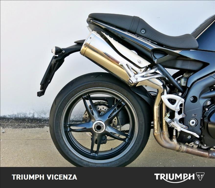 TRIUMPH Speed Triple 1050 