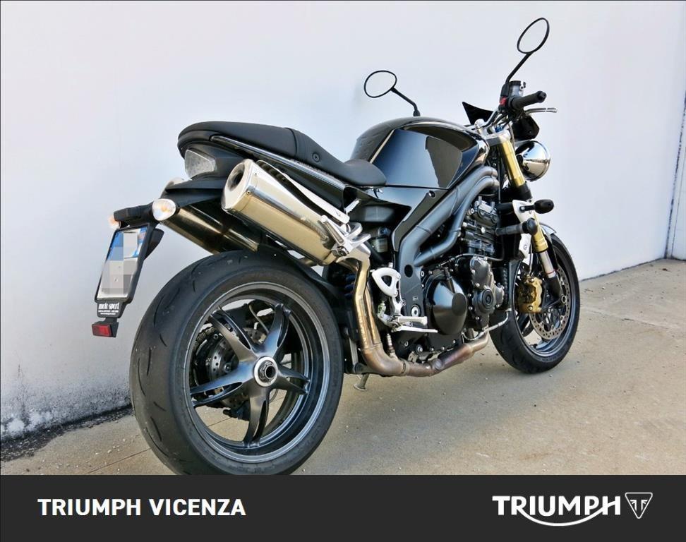 TRIUMPH Speed Triple 1050 