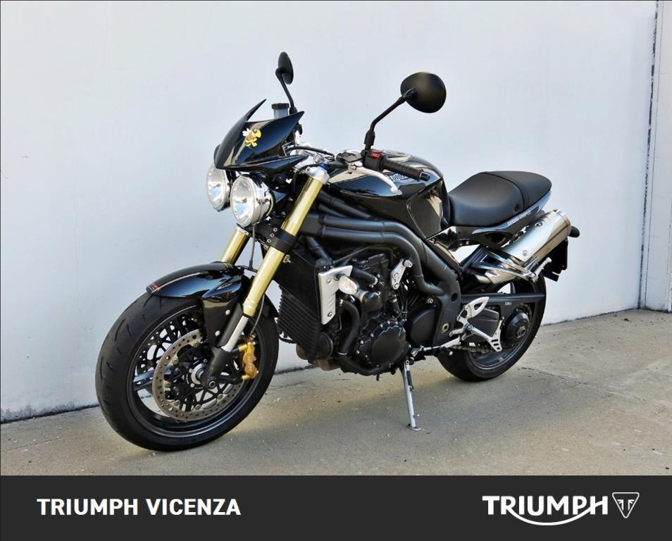 TRIUMPH Speed Triple 1050 