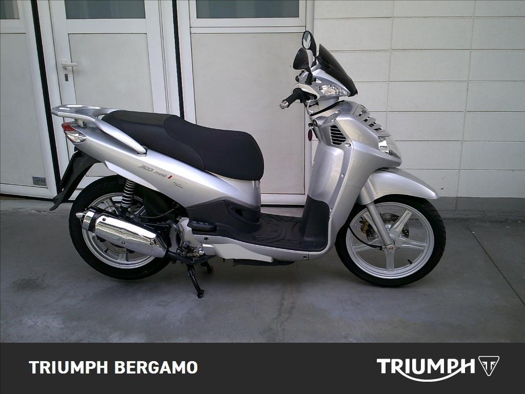 SYM HD 200 Evo ie LH