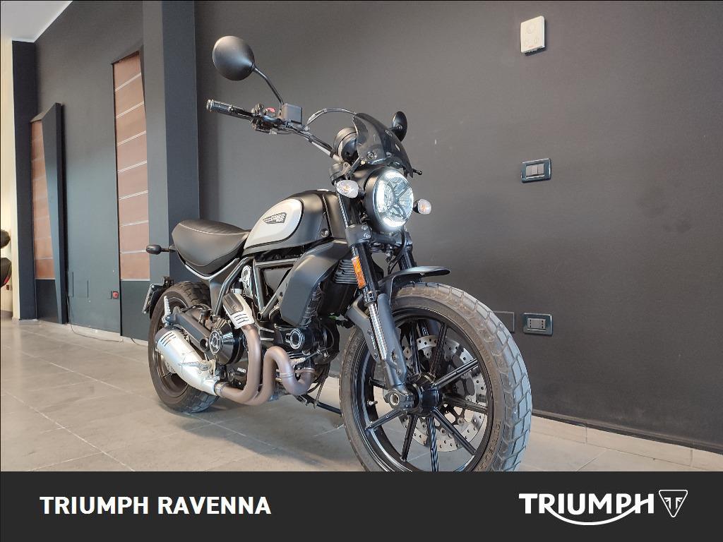 DUCATI Scrambler 800 Icon Dark