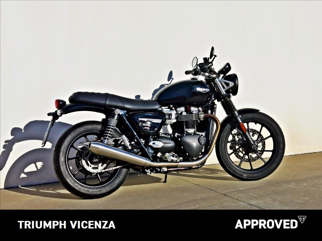 TRIUMPH Street Twin 900 