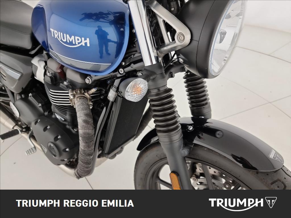 TRIUMPH Street Twin 900 