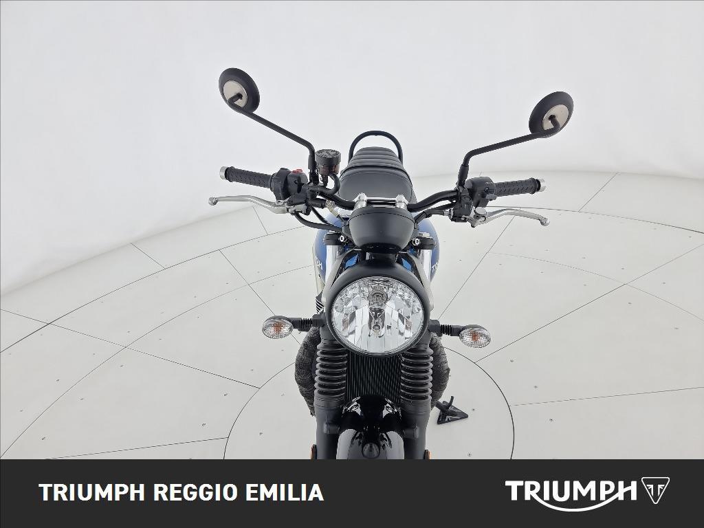 TRIUMPH Street Twin 900 