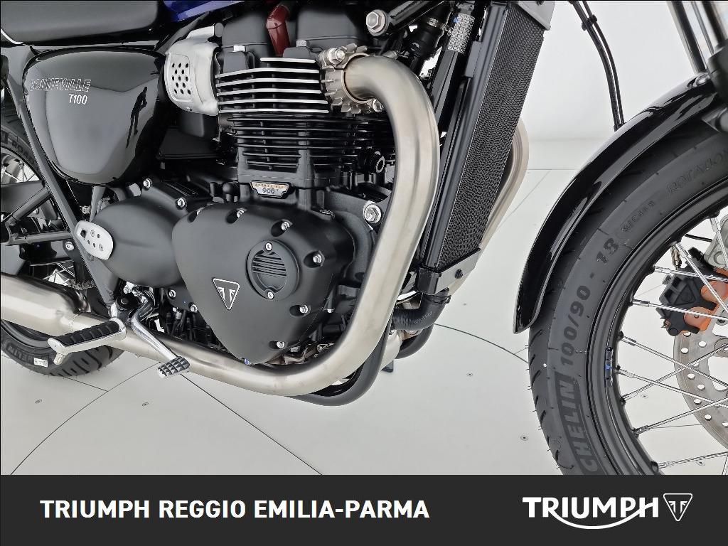 TRIUMPH Bonneville 900 T100 Stealth Edition