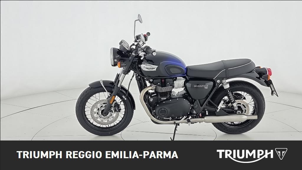 TRIUMPH Bonneville 900 T100 Stealth Edition