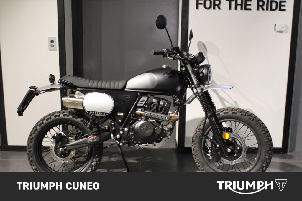 ARCHIVE MOTORCYCLE Outback 125 