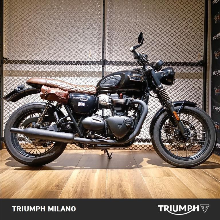 TRIUMPH Bonneville 900 T100 Black