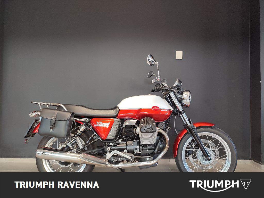 MOTO GUZZI V7 750 Special