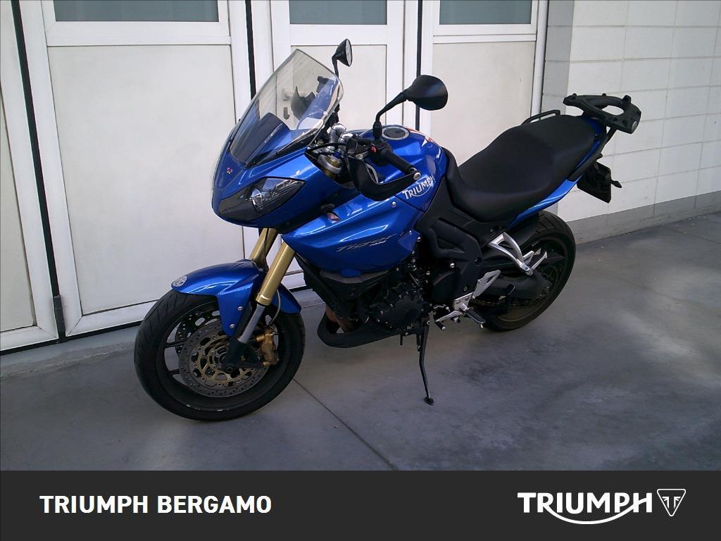 TRIUMPH Tiger 1050 