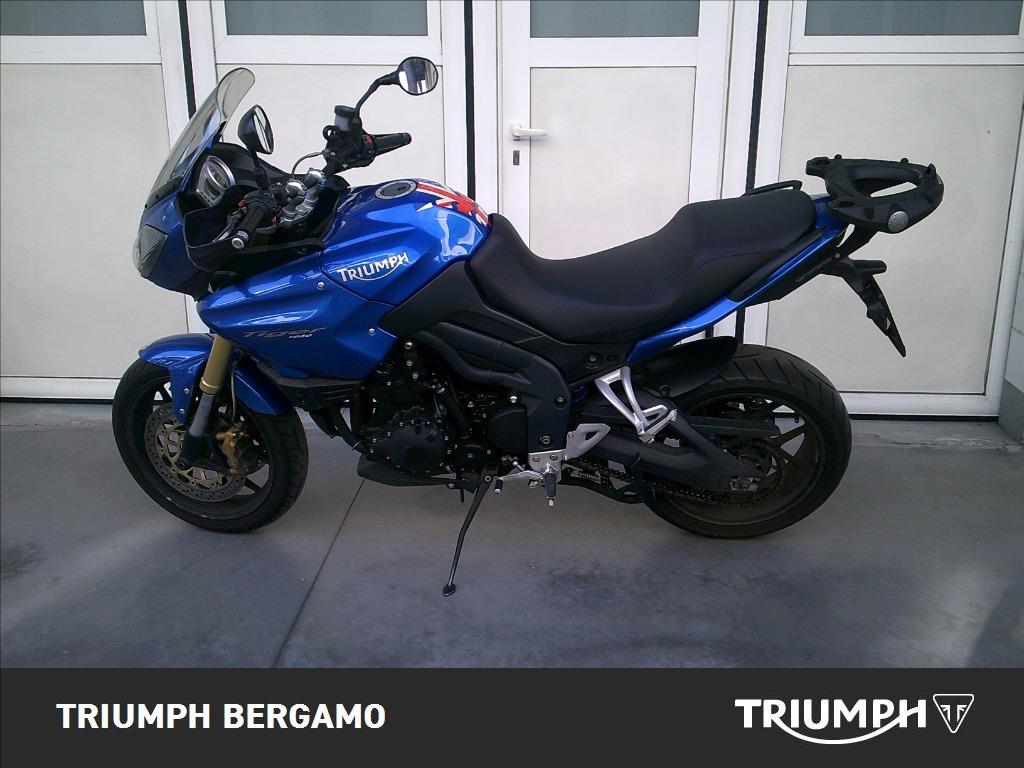 TRIUMPH Tiger 1050 