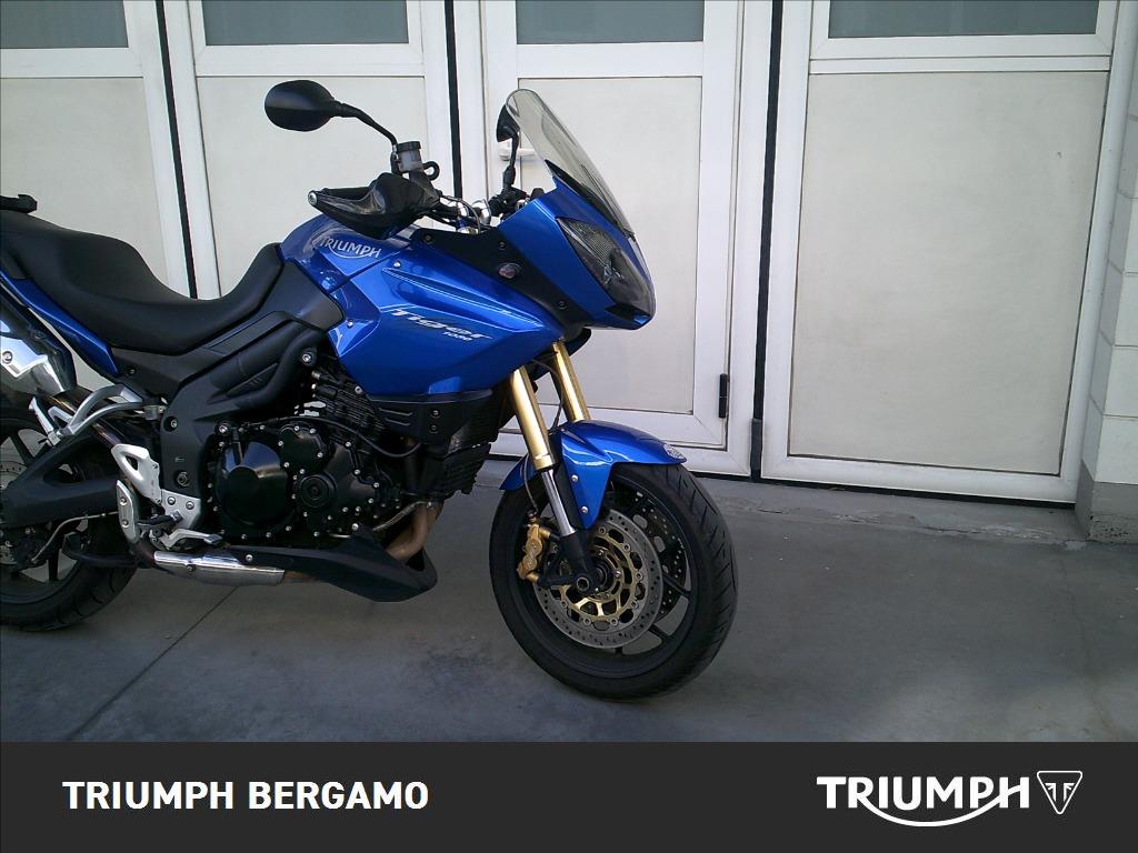 TRIUMPH Tiger 1050 