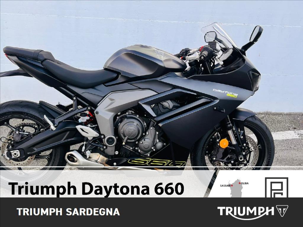 TRIUMPH Daytona 660 Abs