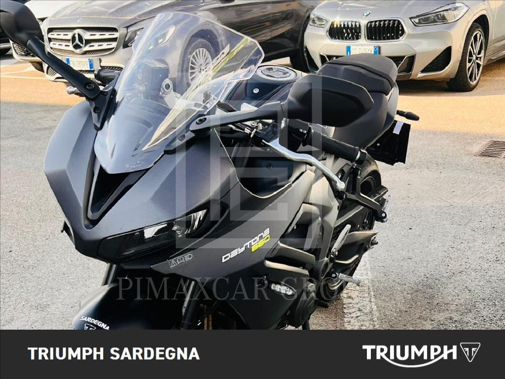 TRIUMPH Daytona 660 Abs