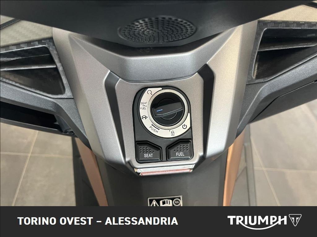 KL Brera X 300 