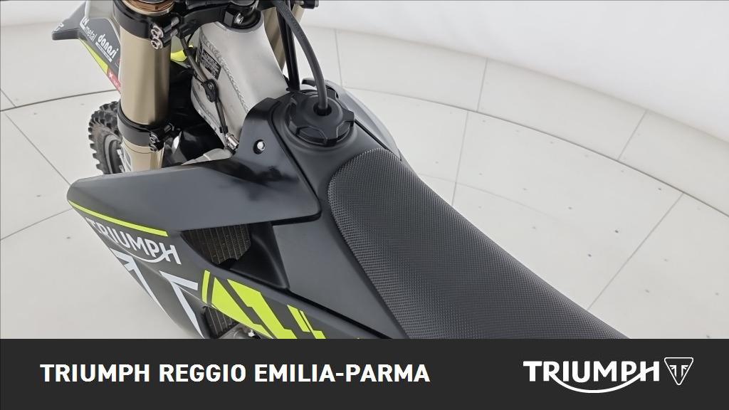 TRIUMPH TF 250 X Abs