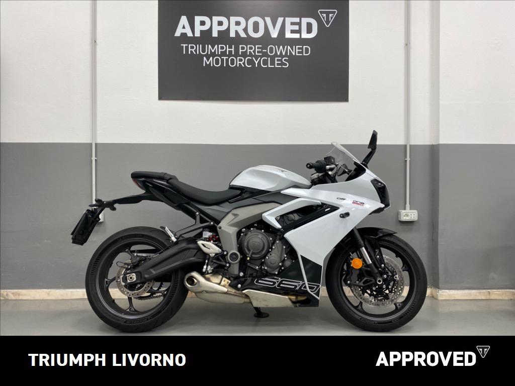 TRIUMPH Daytona 660 Abs