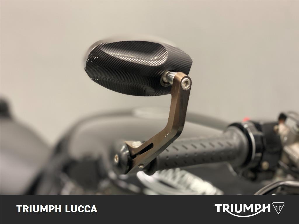 TRIUMPH Speed Triple 955 