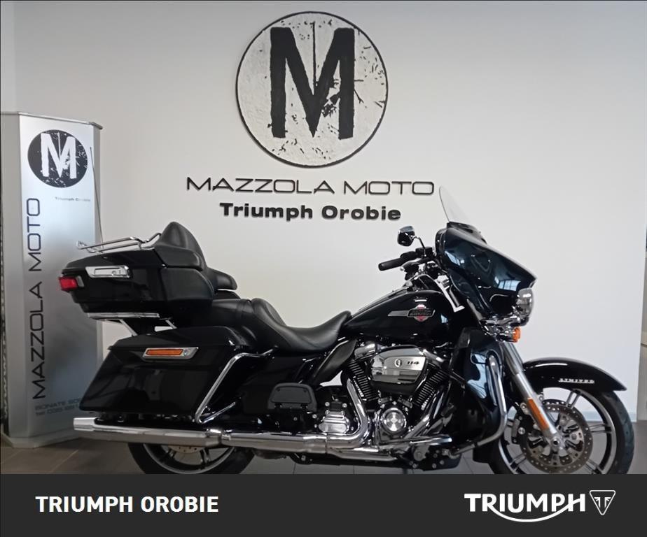 HARLEY DAVIDSON Electra Glide 114 1868 Ultra Limited black finish Vivid Black my2