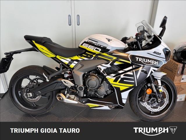 TRIUMPH Daytona 660 Abs