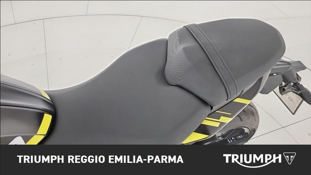 TRIUMPH Daytona 660 Abs