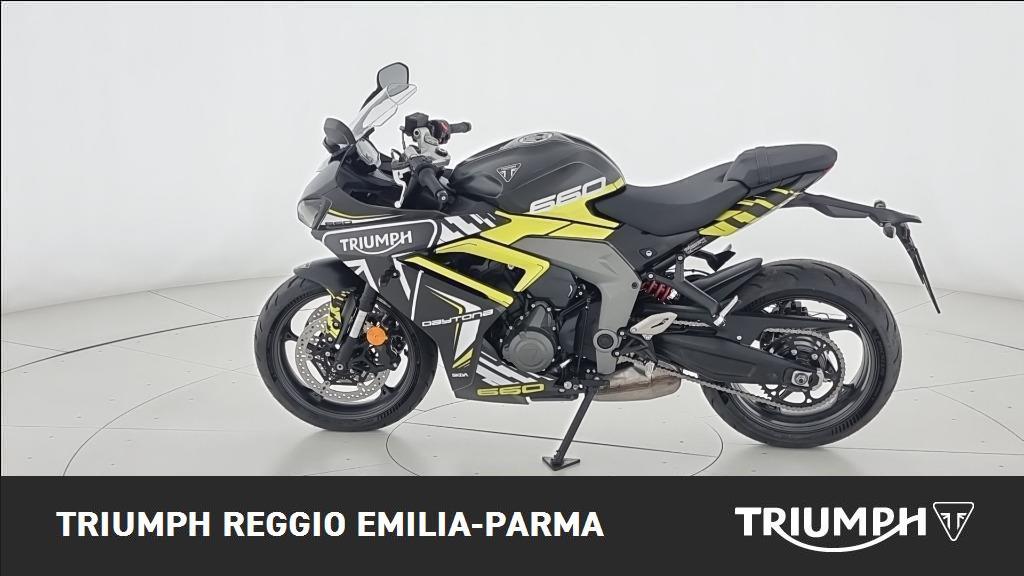 TRIUMPH Daytona 660 Abs
