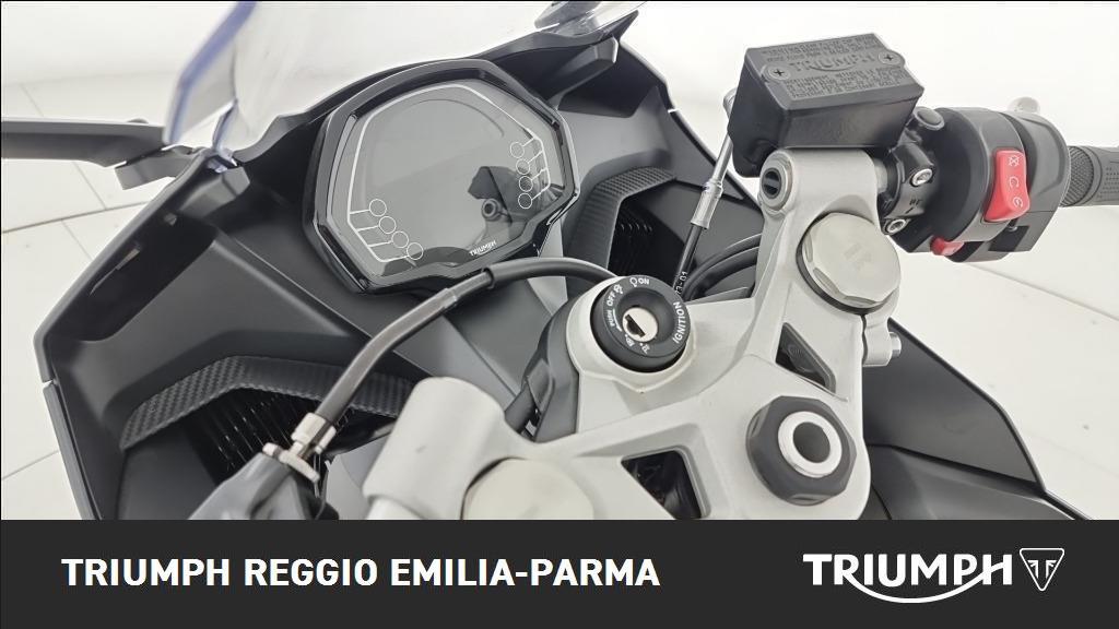 TRIUMPH Daytona 660 Abs