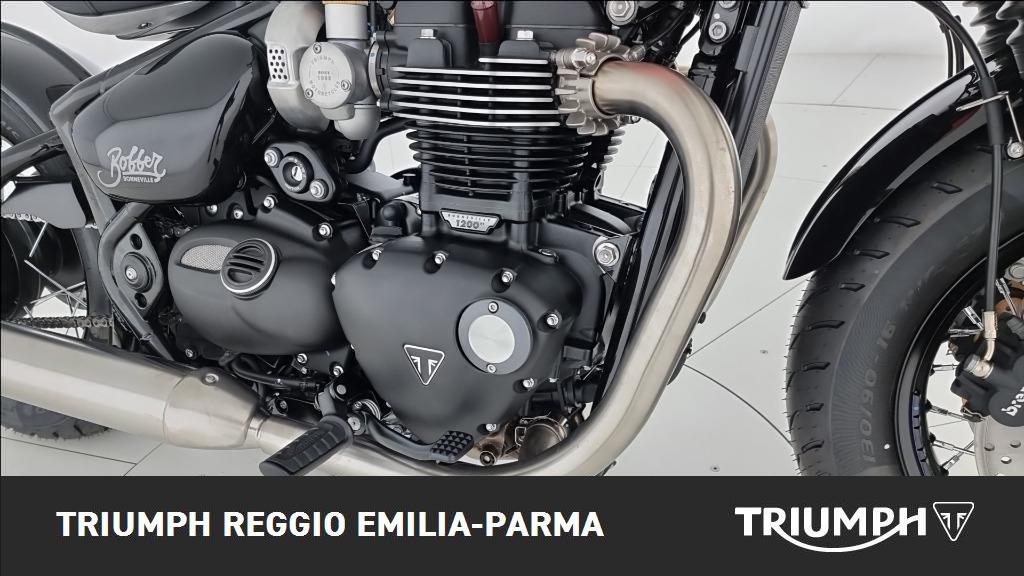 TRIUMPH Bonneville 1200 Bobber E5