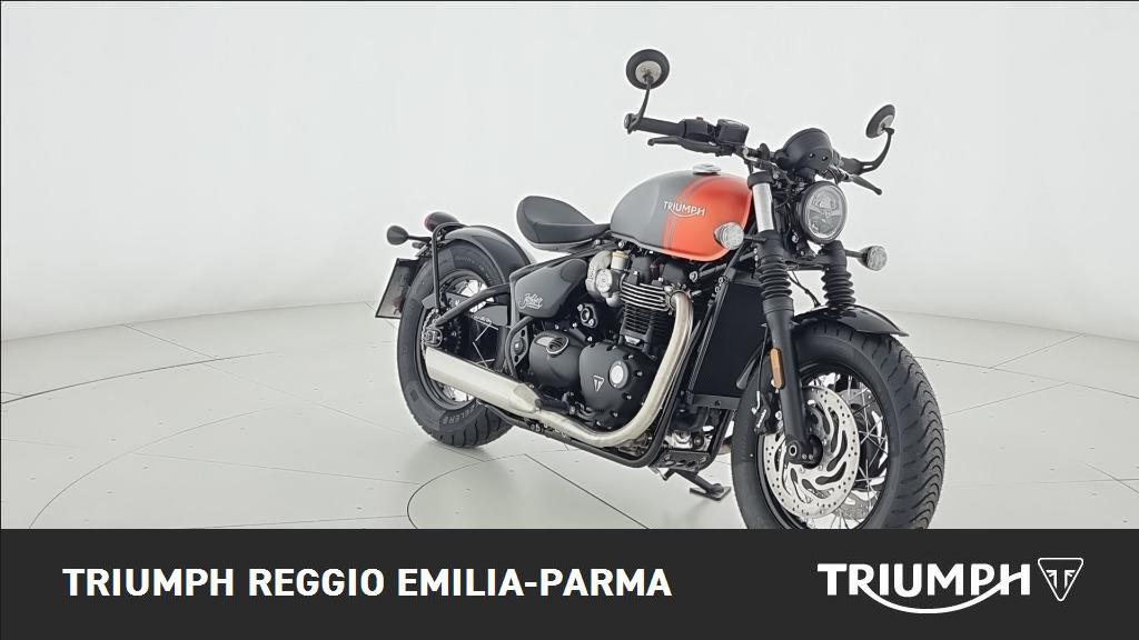 TRIUMPH Bonneville 1200 Bobber E5