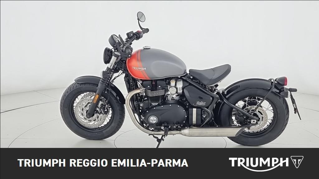 TRIUMPH Bonneville 1200 Bobber E5