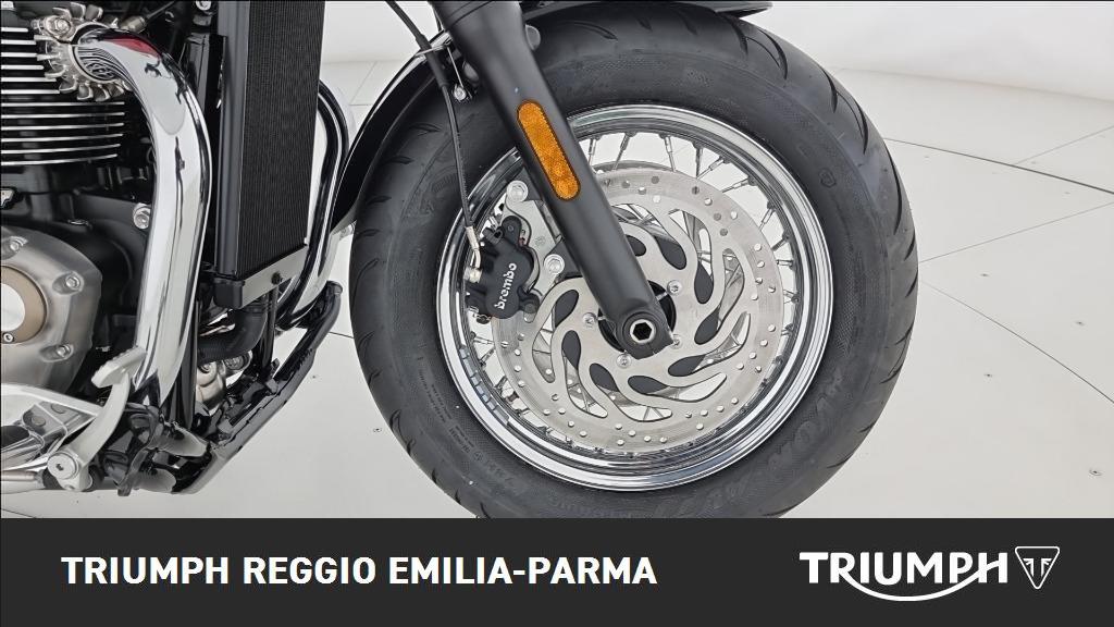 TRIUMPH Bonneville 1200 Speedmaster E5