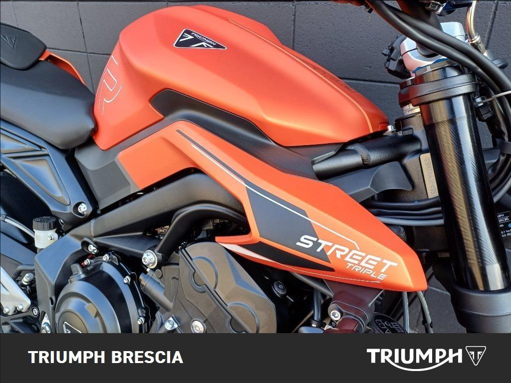 TRIUMPH Street Triple 765 R