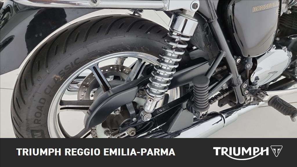 TRIUMPH Bonneville 865 SE