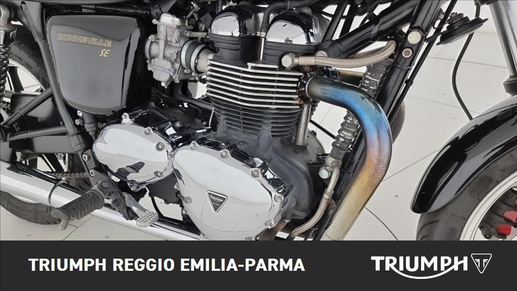 TRIUMPH Bonneville 865 SE