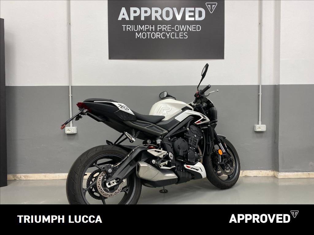 TRIUMPH Street Triple 765 R