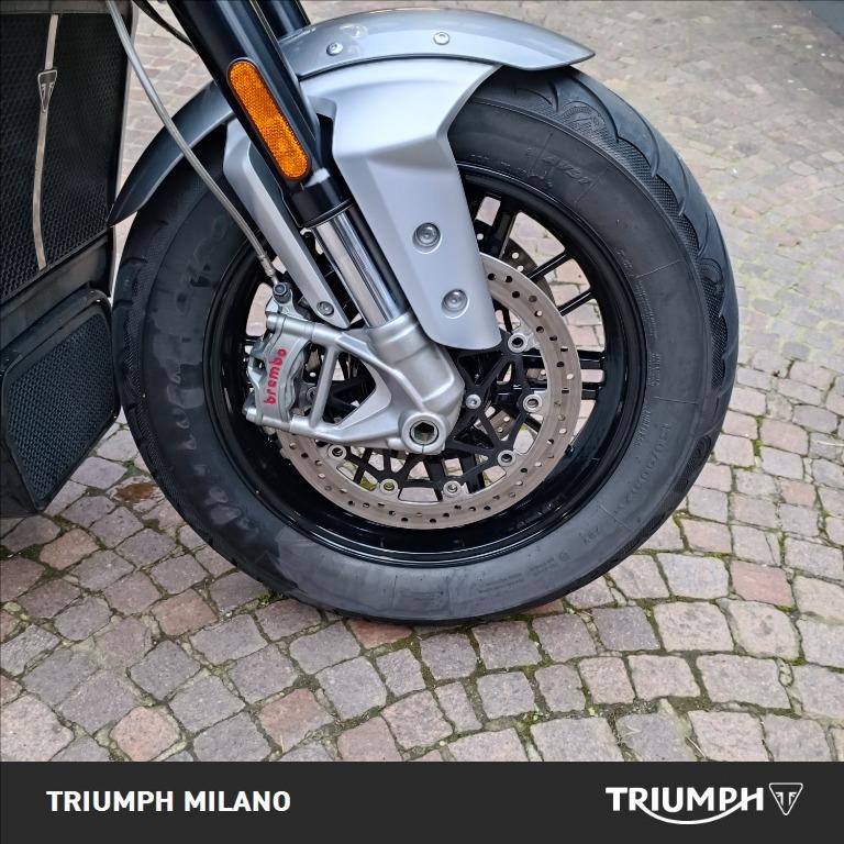 TRIUMPH Rocket III 2500 R
