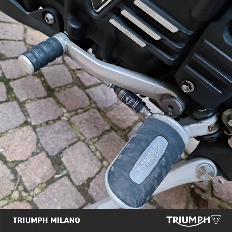 TRIUMPH Rocket III 2500 R