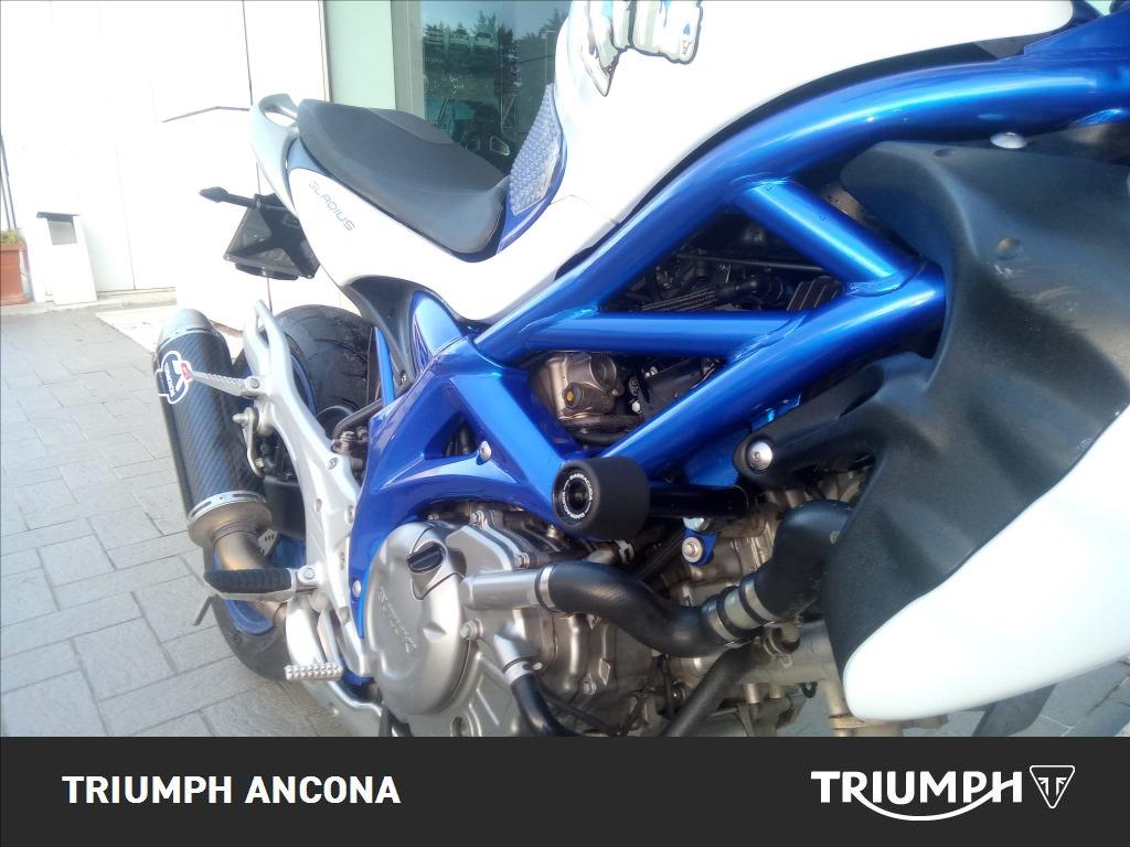 SUZUKI Gladius 650 SVF
