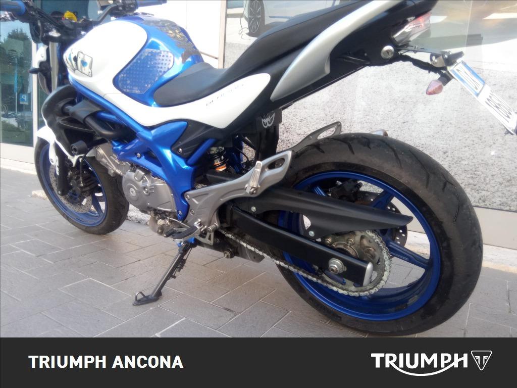 SUZUKI Gladius 650 SVF