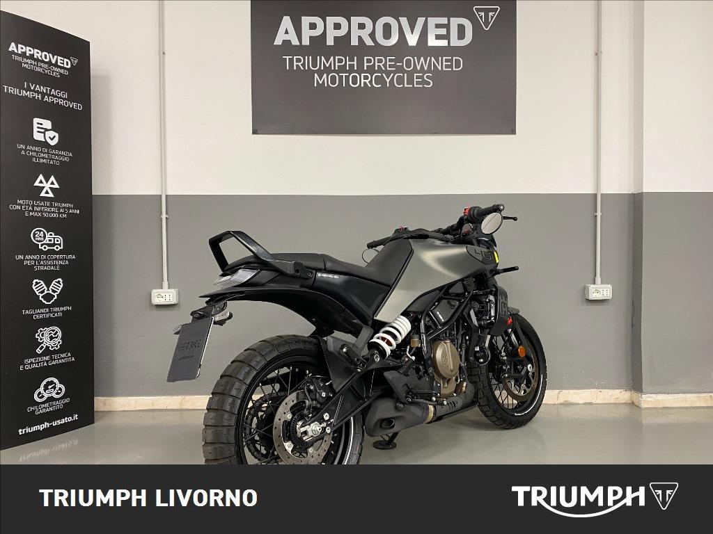 HUSQVARNA Svartpilen 401 4T