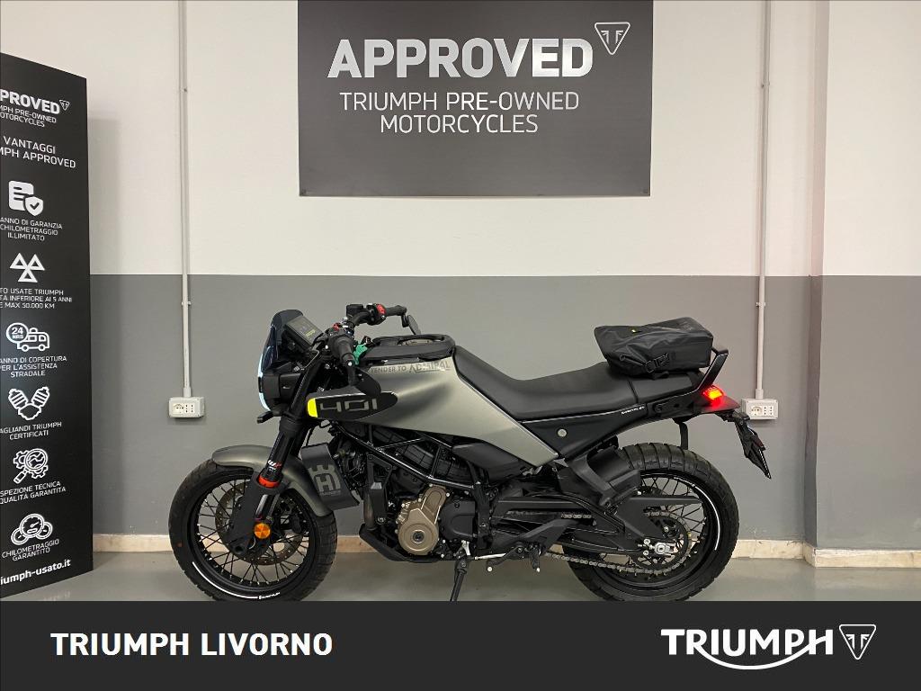 HUSQVARNA Svartpilen 401 4T