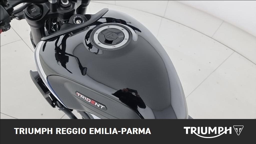 TRIUMPH Trident 660 Jet Black Abs