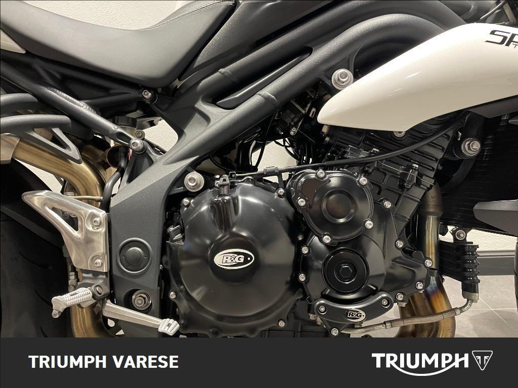 TRIUMPH Speed Triple 1050 