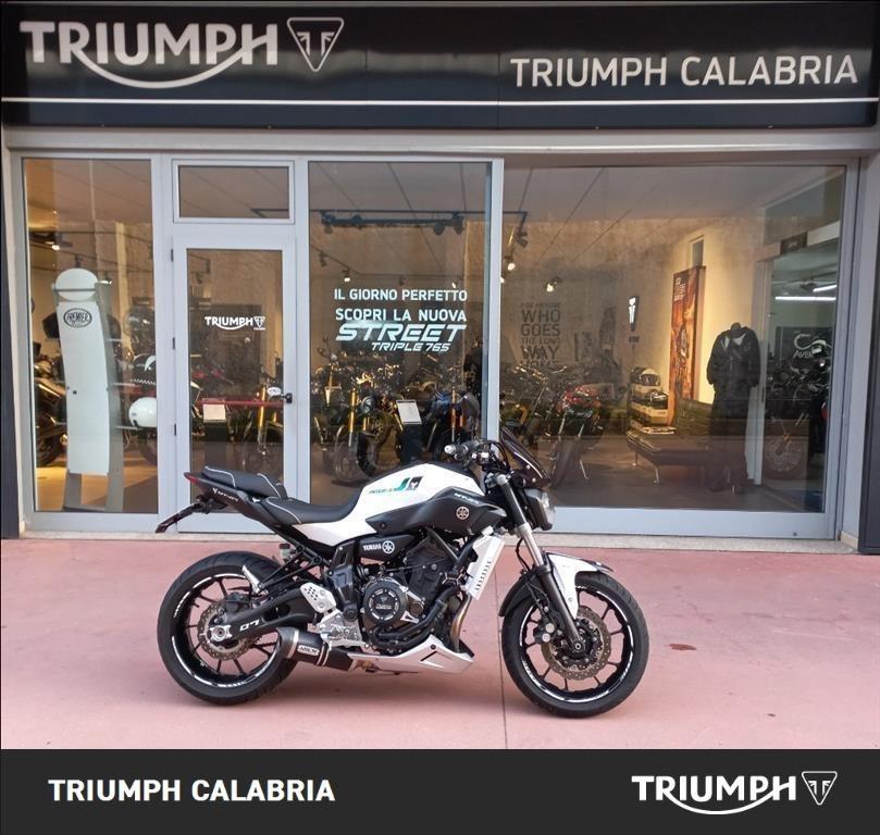 YAMAHA MT-07 690 Abs