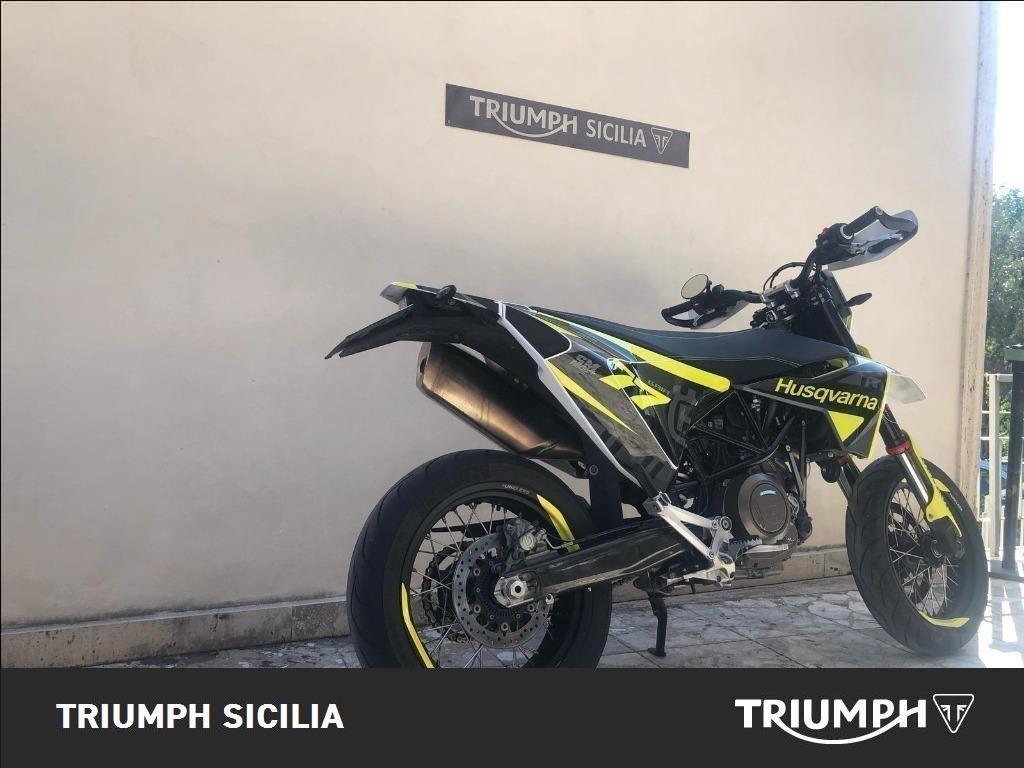 HUSQVARNA Supermoto 701 4T 