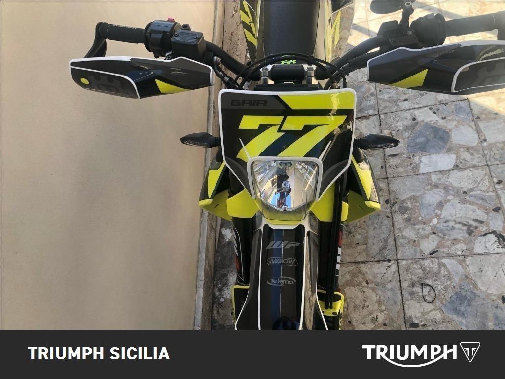 HUSQVARNA Supermoto 701 4T 