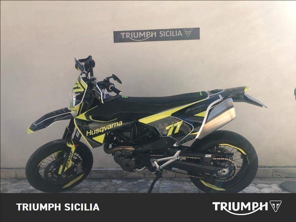 HUSQVARNA Supermoto 701 4T 