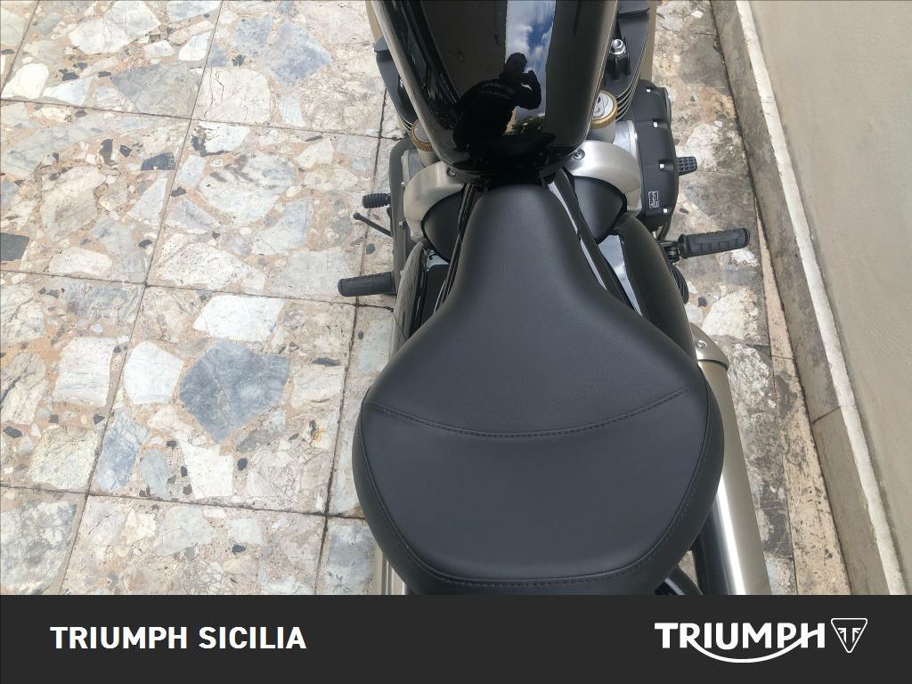 TRIUMPH Bobber 1200 TFC