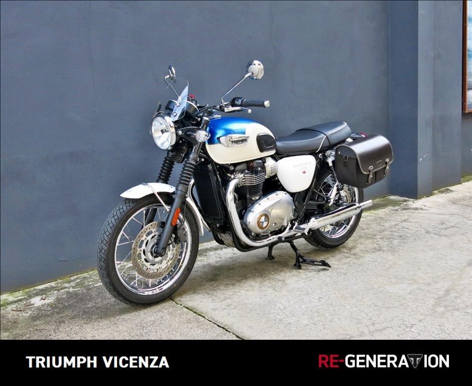 TRIUMPH Bonneville 900 T100 