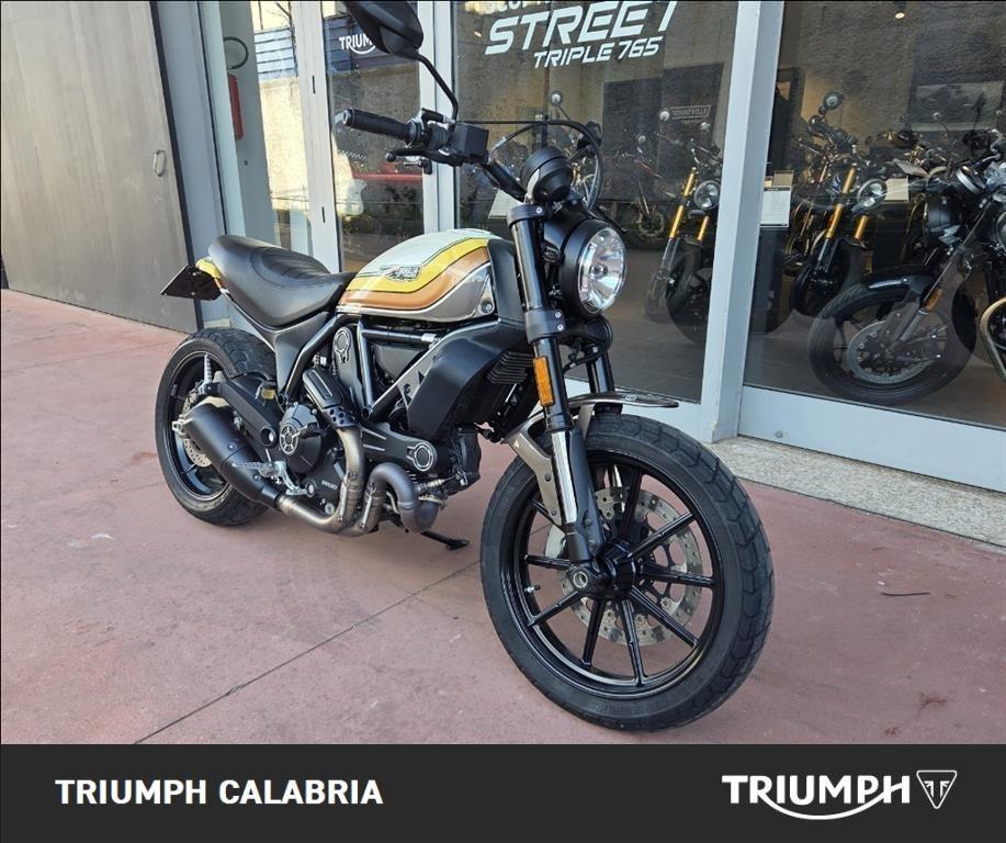 DUCATI Scrambler 800 Mach 2.0